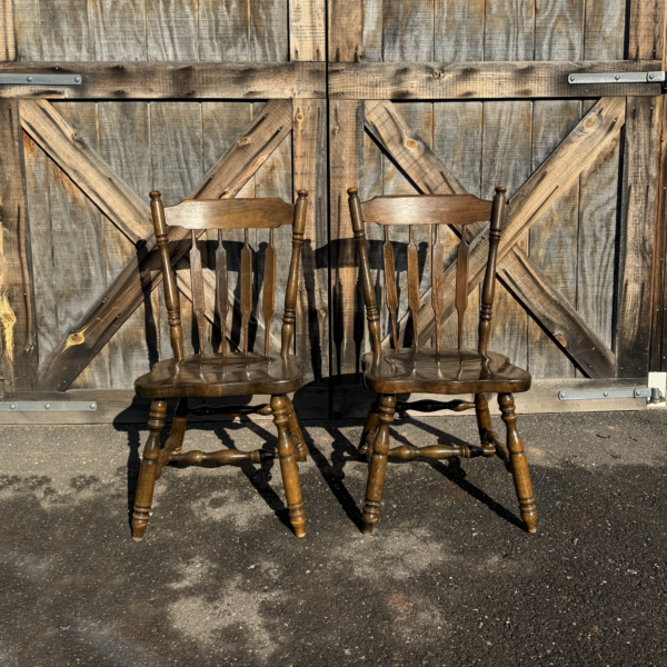 Brown Wooden Fan Back Windsor Chairs, Set of 2