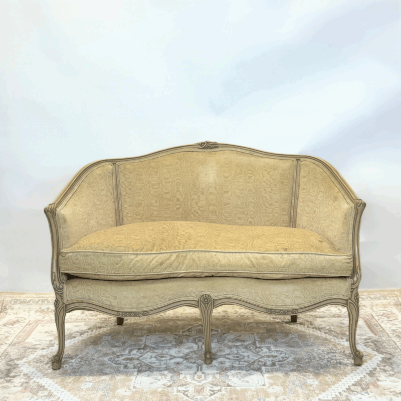 Cream Cabriole Settee - Image 3
