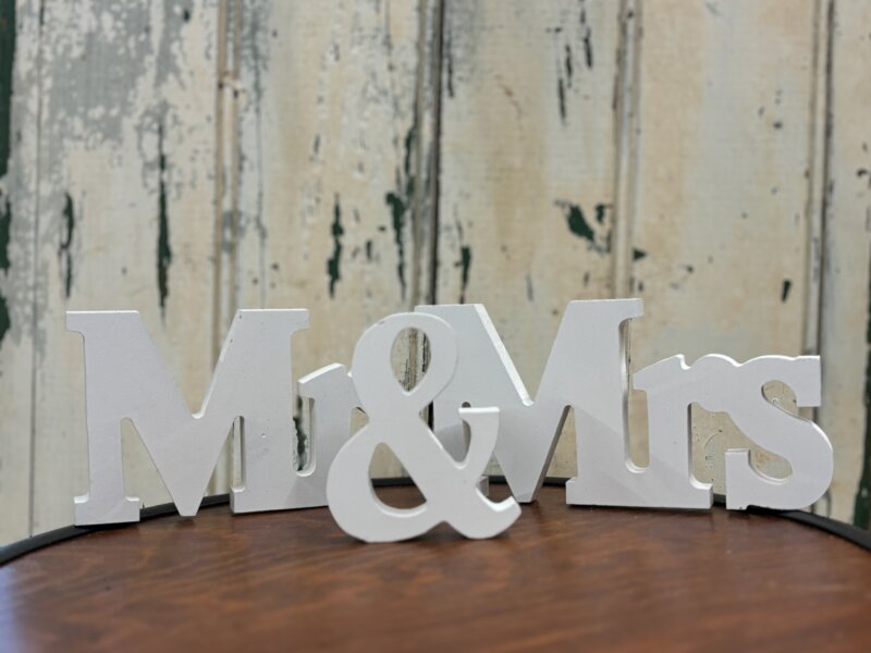 White "Mr & Mrs" Sign