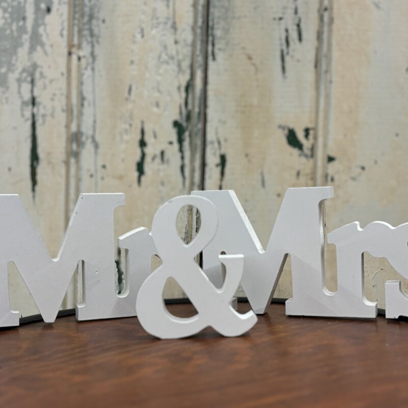 White "Mr & Mrs" Sign